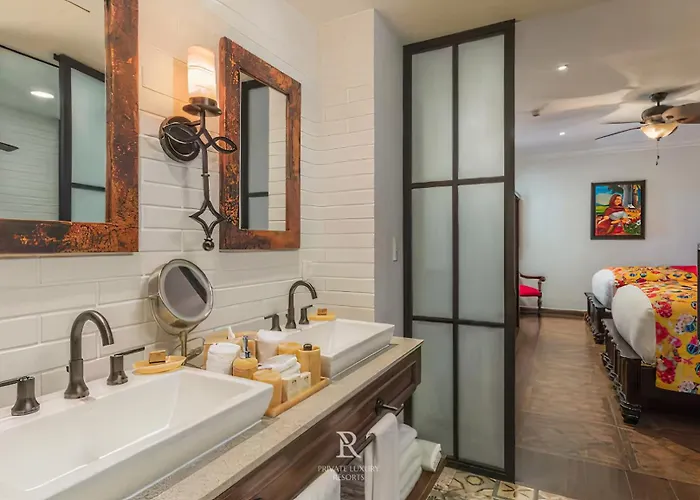 Three Bedroom - Vista Encantada *